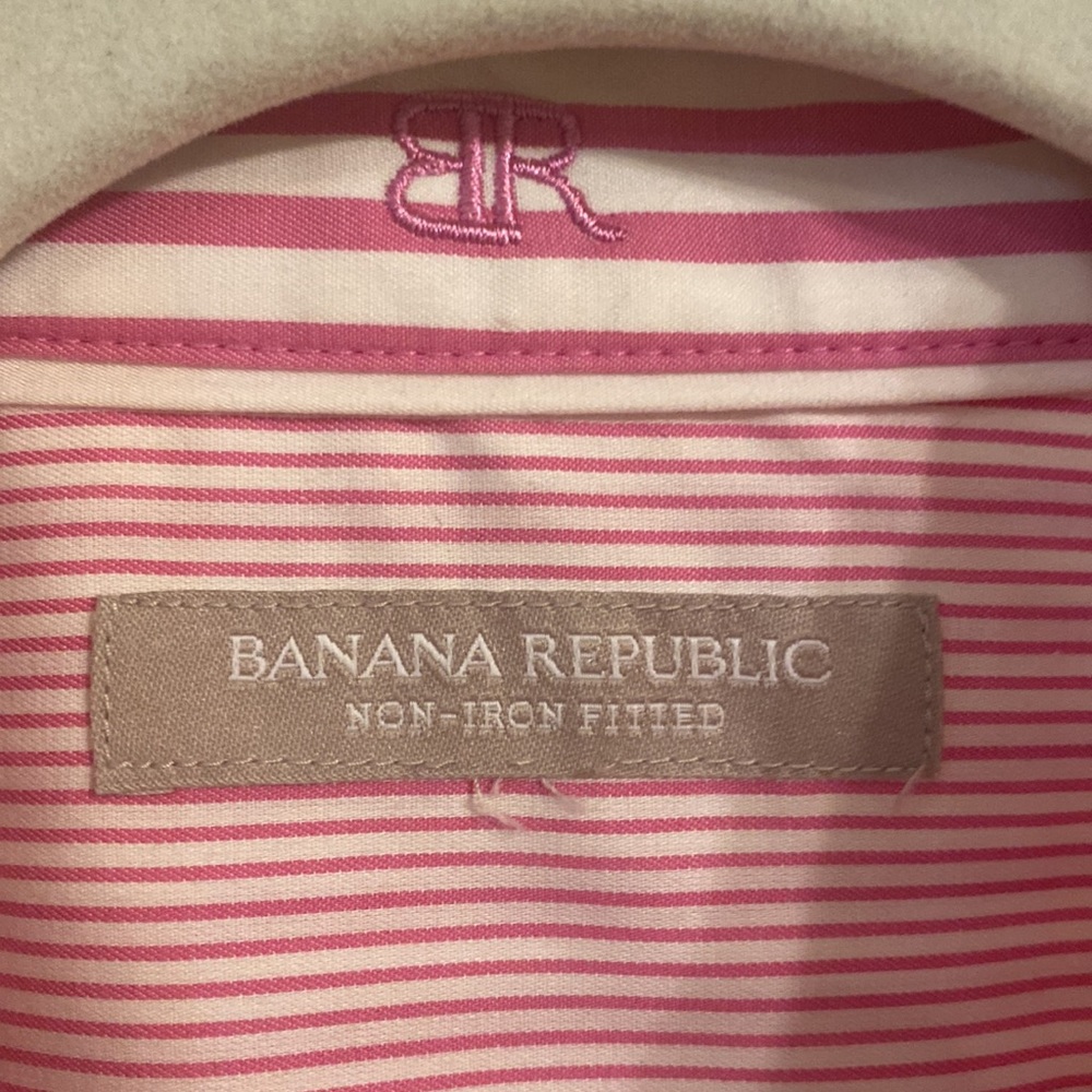 Banana Republic Button-Down Shirt - Picture 10 of 11